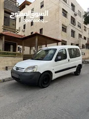  1 فان بيجو بارتنر 2011 للبيع