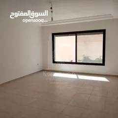 1 شقة فاخرة للبيع في دير غبار
