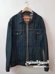  1 جاكيت ماركة LEVIS للبيع