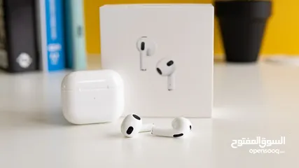  2 Airpods (3rd generation)