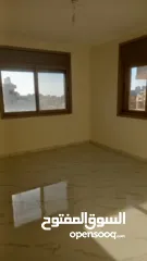  6 شقة للايجار عمارة بيسان (شارع الارسال - منطقة المصايف - بالقرب من مستشفى Hclinic)