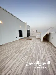  24 فيلا راقية و مميزة للإجار المعبيلة الجنوبية   Distinctive modern villa for rent