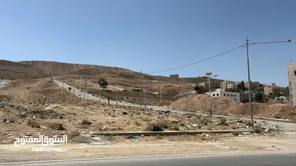  5 اراضي للبيع من المالك مباشرة في ابو نصير
