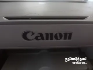  1 طابعه بحاله ممتازه بدون حبر نوع canon