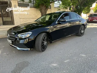  11 مرسيدس E200 افنجارد موديل 2021 لون اسود وارد وصيانه الوكاله فحص كامل فل كامل مع فتحه