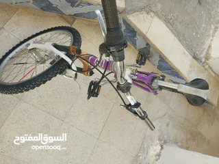  6 بسكلتين للبيع مستعمل بس جداد بصلاة على النبي بسعر مغريييييي جداااااااااا