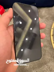  5 ايفون 13 للبيع الجهاز مش ناقصه اشي بل مره كل قطعه اصليه و وافحص وين ما بدك ومعاه كرتونه تبعته