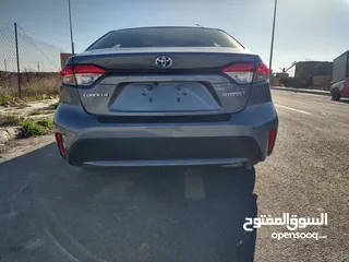  4 TOYOTA  COROLLA  2021