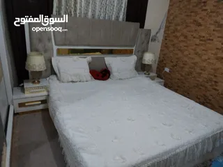  5 غرفه نوم استعمل خفيف الاتي 18 مع فرشه