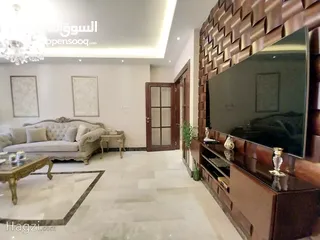  14 شقه للبيع في منطقه الصويفيه ( Property ID : 33768 )