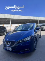  2 2018 NISSAN LEAF SL