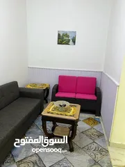  12 شقه مفروشه للايجار بجبل الحسين من المالك