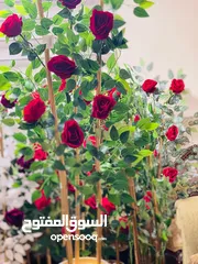  25 أشجار زينه ورد صناعي   متوفر لون احمر فقط  شغل بيتي مرتب بزبط داخلي و خارجي للمنزل وللغرف و للمداخل