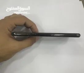  5 Iphone 11 pro 64g مستعمل اخو الجديد بدون اي خدش وغير مفتوح استعمال بسيط جدا