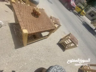  2 كراسي خارجية وأخرى بسعر مناسب