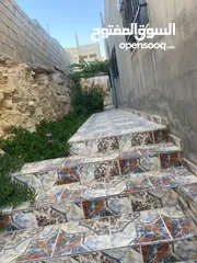  3 بيت مستقل للبيع في حي المغيرات