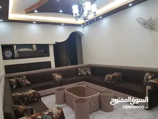  10 جلسات خليجية 20 مقعد طقم طربيزات ومراكي + 15 قورن