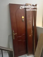  5 باب خشب 98*215 مستعمل معاه كل شي كامل
