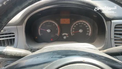  5 كيا ريو 2009 للبيع بسعر ممتاز
