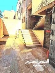  3 فيلا دورين مفروشه نظام خليجي سوق الجمعه طريق السطاش جامع التوبه رجاء قراءة التفاصيل