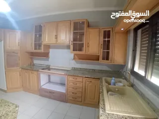  2 شقة فارغة - عرقوب خلدا - 3نوم 1ماستر - 196م