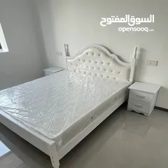  1 سرير نفرين خشبي