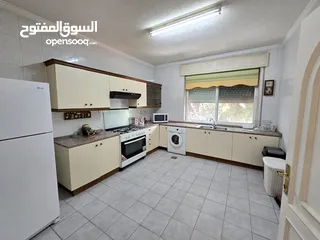  3 عمارة كاملة للبيع على ارض مساحة دونم في ارقى مناطق خلدا