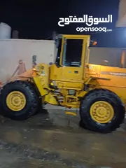  4 جرافة L90c