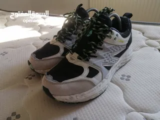  4 شوز رياضي صيني اصلي نوعه qiaodan بحالة ممتازة  بسعر 10 د الموقع عمان البيادر منطقة ابو السوس