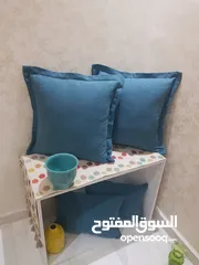  3 كوشنز كنب ووجه مخدات ومفارش للطاولات
