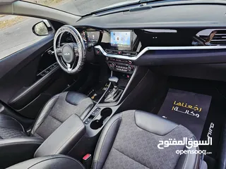 10 نيرو هايبرد 2022 Plug-in اعلى صنف مع فتحه فحص كامل كلين تايتل بسعر مغري جدا