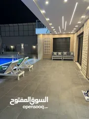  5 شاليه فاخر للبيع/ الرامه منطقة الفلل
