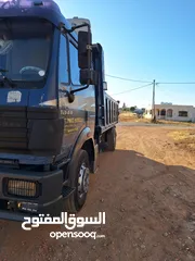  4 مارسيدس بنز