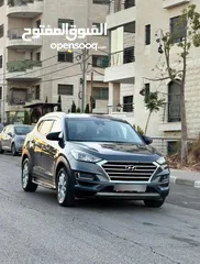  7 هيونداي توسان ترخيص 2020 طلاء الشركة بالكامل عداد قليل