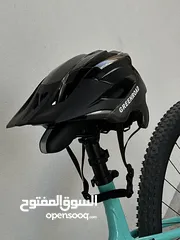  7 For Sale Trek Marlin 5 Model: 2023 Size: XL للبيع ترك مارلين 5 موديل 2023 الحجم XL