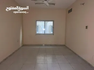  11 شقة غرفتين في عجمان
