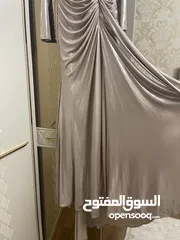  7 فساتين للبيع