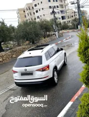  4 جيب كودياك 7مقاعد 200 حصان 4/4 ايد صفر فل الفل مع بانوراما 2018 فحص نخب
