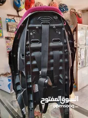  4 كرسي بيبي للسيارة   للبيع