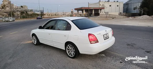  7 هيونداي XD 2003