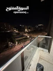  5 شقة واسعة للإيجار – الشرفة  قرب نادي بال فيت وملحمة الأمير