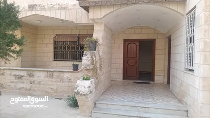  2 شقة استثمارية للبيع في عمان - الجاردنز - طابق أرضي