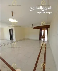  19 شقة طابقية - خلدا - 4نوم 2 ماستر - 365م - عروضنا غير..