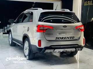  4 كيا سيرانتو 2014/2013 7 ركاب 2200 الجب نضيف