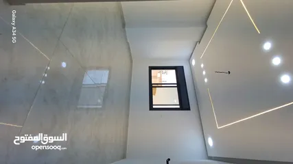  9 شقة فاخرة للبيع التامنة ط2هندسي 155م + تراس ومصعد