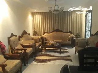  6 شقه للبيع اربد دوار العيادات
