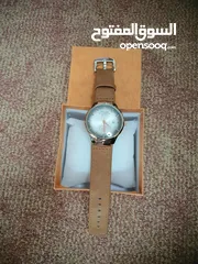  2 اكسسوارات رجالية من ساعات ونظارات