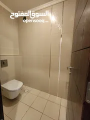  15 شقة فارغة للبيع في منطقة الدوار الرابع ( عدد 4 ) ref : 14340