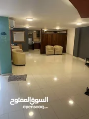  11 � للإيجار في موقع حيوي ومميز – رام الله الشرفه