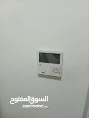  7 فرصة نادرة لأصحاب المكاتب والشركات الناشئة! أثاث مكتبي متكامل ومستعمل بحالة ممتازة – للبيع بسعر مميز
